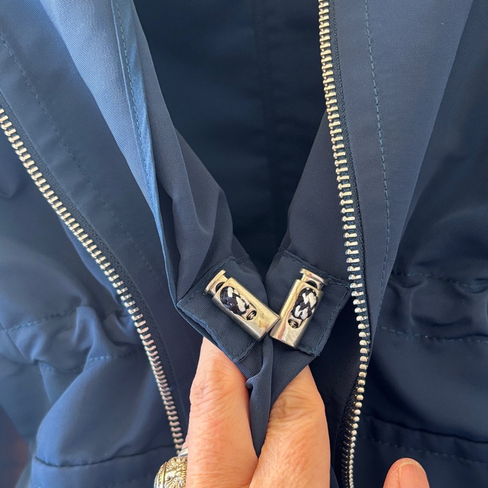 NWT Ann Taylor Women’s Waterproof, Cinched Anorak Teal Blue Raincoat CLASSY!!! - Picture 14 of 15